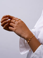 FLAT BEAN ARMBAND Gold-Shopicrush