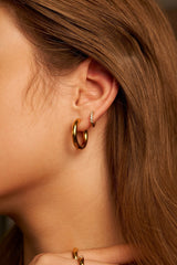 GLOSSY HOOPS Medium Ohrringe Gold-Shopicrush