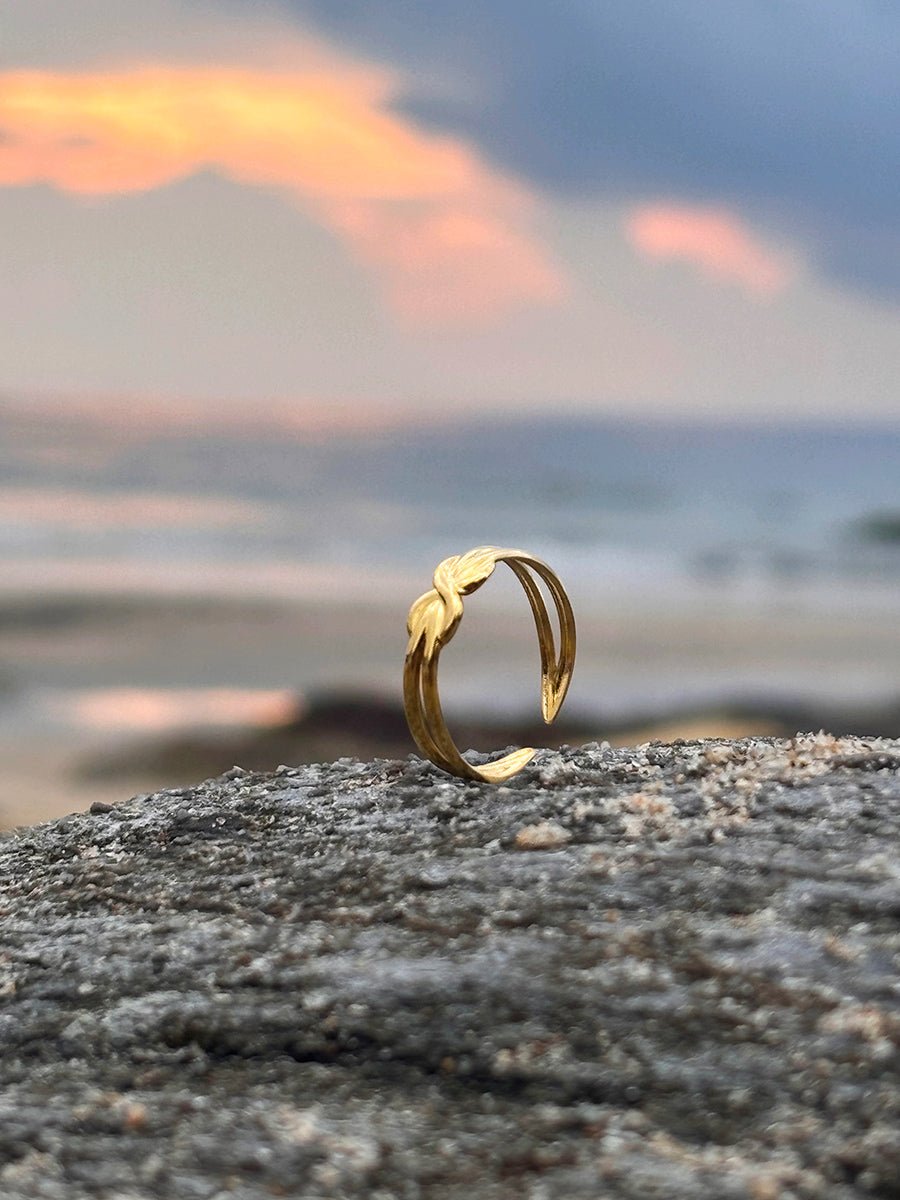 Infinity Loop Ring - icrush - schmuck