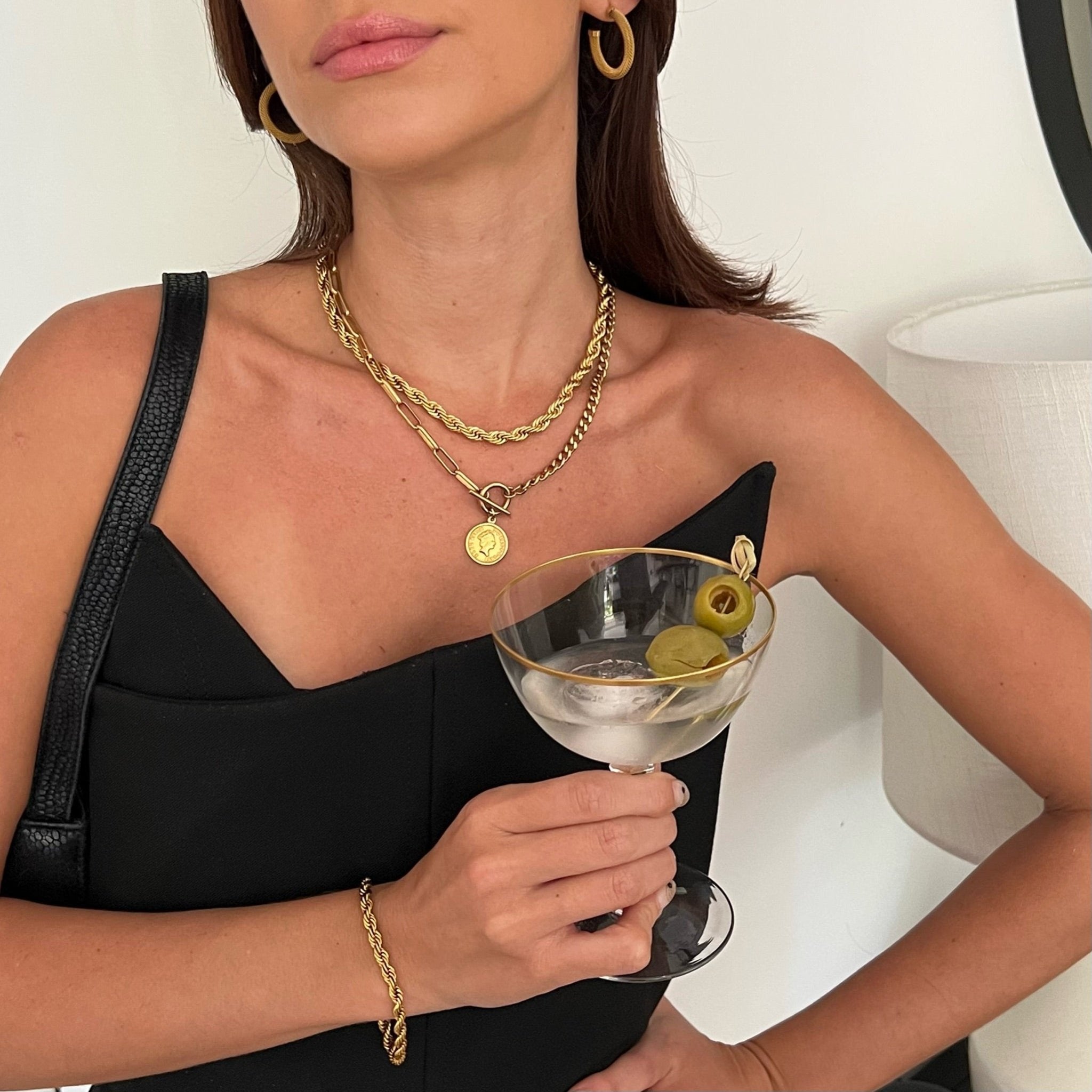 Stacie Toggle Chain Coin Kette Gold - icrush - schmuck